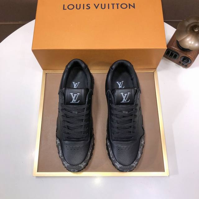 工厂 Louis Vuitton 原单 新款lv路易威登 * 顶级版本 Lv经典潮鞋！选用进口原版牛皮 水染牛皮内里.原版耐磨橡胶大底！高品质精品！码数38-4