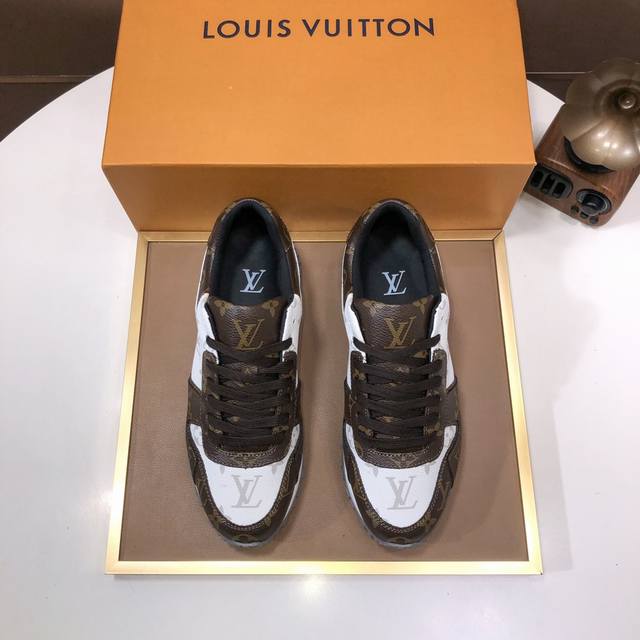 工厂 Louis Vuitton 原单 新款lv路易威登 * 顶级版本 Lv经典潮鞋！选用进口原版牛皮 水染牛皮内里.原版耐磨橡胶大底！高品质精品！码数38-4