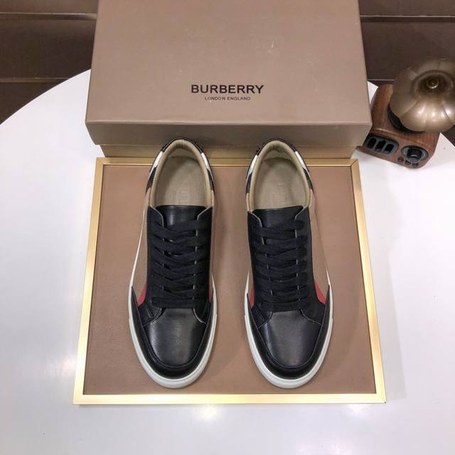 工厂 Burberry巴宝莉 牛皮内里 经典低帮运动鞋｜进口牛皮搭配经典格纹布料｜牛皮内里｜原版大底｜做工精细穿着舒适Size：38-44 45定做