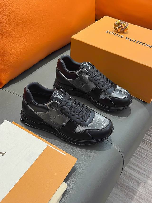 商品名称：Louis Vuitton 路易 威登正规码数: 38-44 休闲鞋商品材料：精选 牛皮鞋面，柔软羊皮垫脚；原厂大底