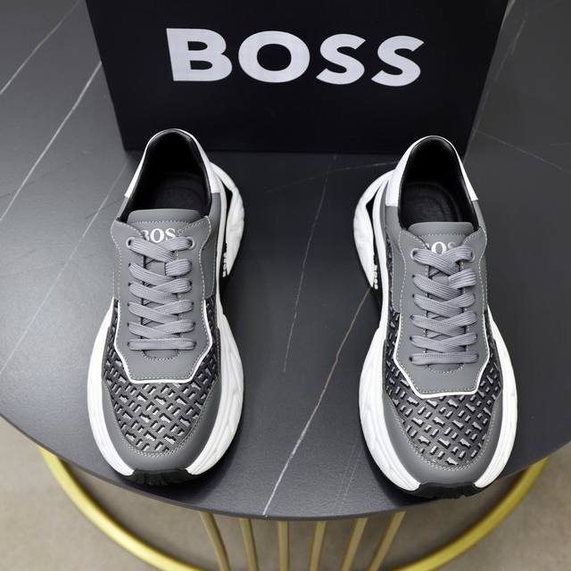 出厂价： 顶级原单boss 最新上市、进口原版牛皮面、高级原版图案 高端1:1开模定制，原版大底，更轻便，防滑 时尚主打潮流，百搭爆款 散发时尚休闲气息，时尚就