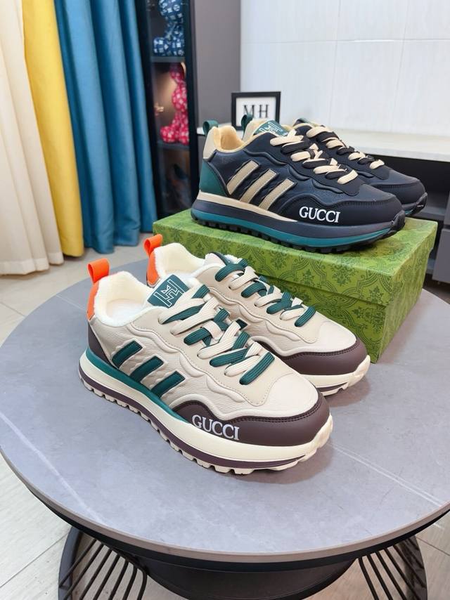 出厂价 Gucci 古奇 新款男鞋高端品牌，最新時尚休闲男鞋，潮流百搭之款，轻松运动风，鞋面意大利进口头层牛皮 真皮内里 加超精细做工 原版个性时尚橡胶耐磨大底