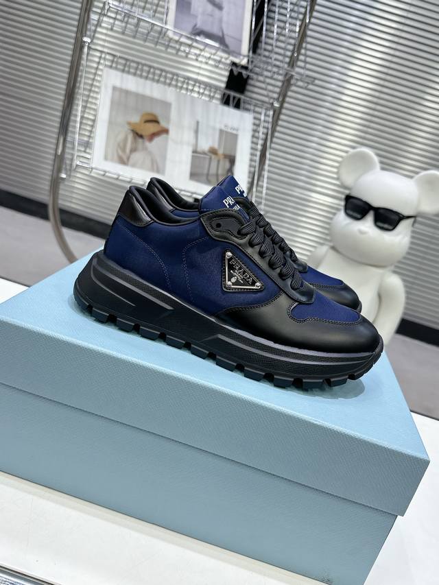 PRADA* P: 情侣款Size: 女款34-40.男款39-44. 45定做 PRADA 225普拉达新品，实力来袭！众多网红同款，时髦百搭nice单品，意