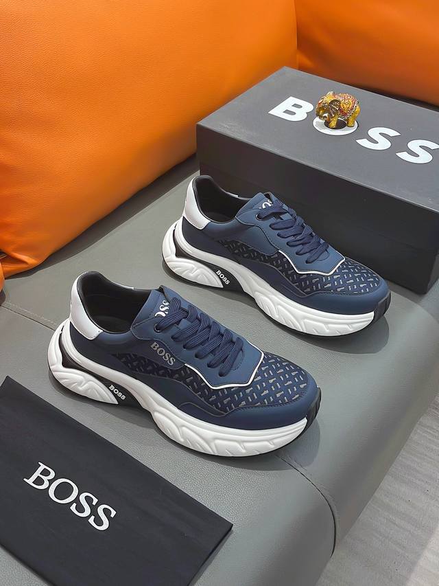 商品名称：BOSS 波士 正规码数: 38-44 休闲鞋 商品材料：精选 牛皮鞋面，舒适羊皮内里 ；原厂大底。