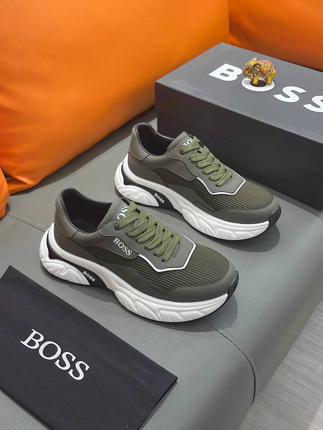 商品名称：BOSS 波士 正规码数: 38-44 休闲鞋 商品材料：精选 牛皮鞋面，舒适羊皮内里 ；原厂大底。