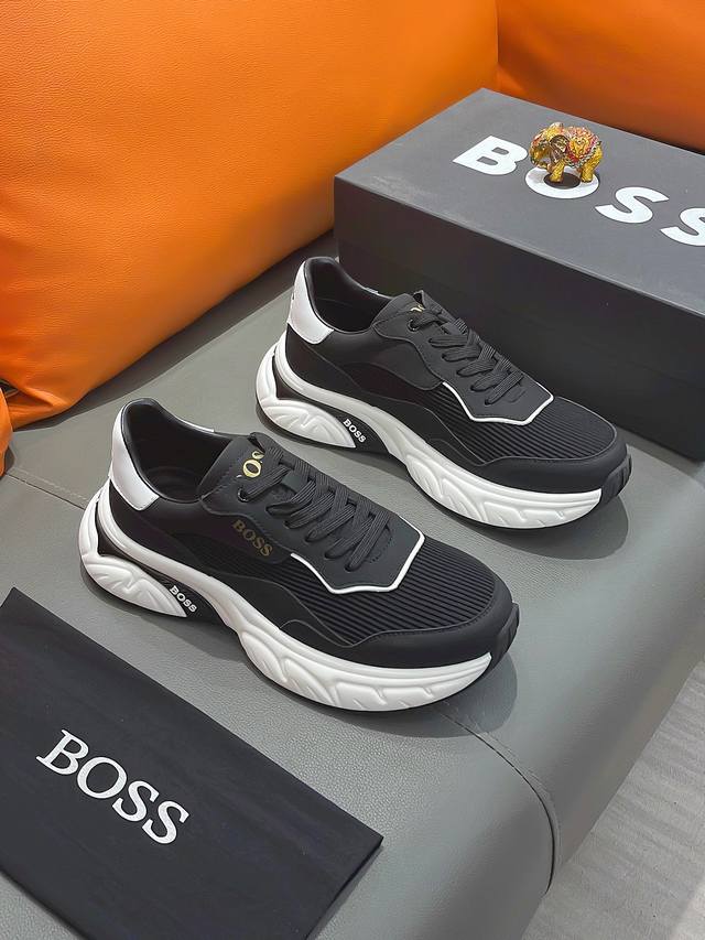 商品名称：BOSS 波士 正规码数: 38-44 休闲鞋 商品材料：精选 牛皮鞋面，舒适羊皮内里 ；原厂大底。