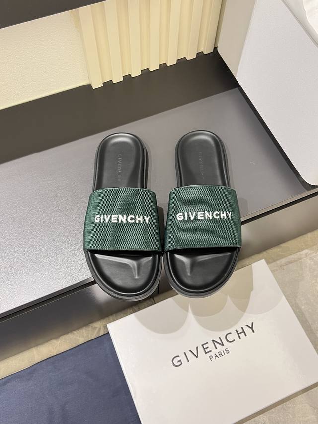 GIVENCH*纪梵* 进口头层牛皮，高端1:1开模定制，原版升级版大底，更轻便，防滑。最高版本高品质精品， 夏季必入！Size：男38-45 - 点击图像关闭