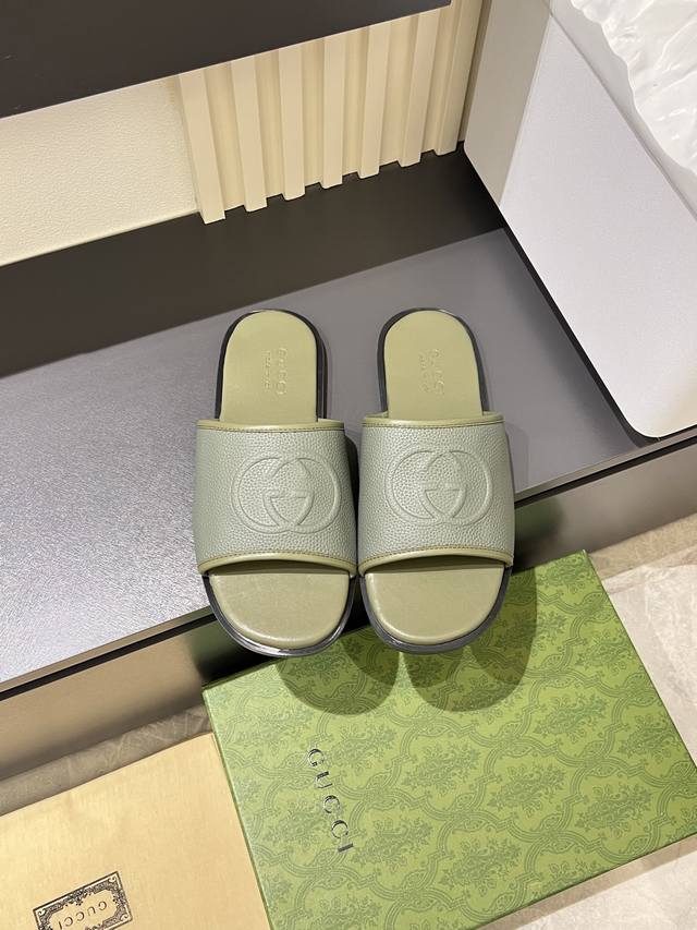 G家 Size:38-45 GUCC* 古奇 原单品质 2025Gucc* 古.奇 夏季新款 双G 老花 夹脚 一字拖 交叉凉鞋 厚底 拖鞋 沙滩鞋原版购入开发