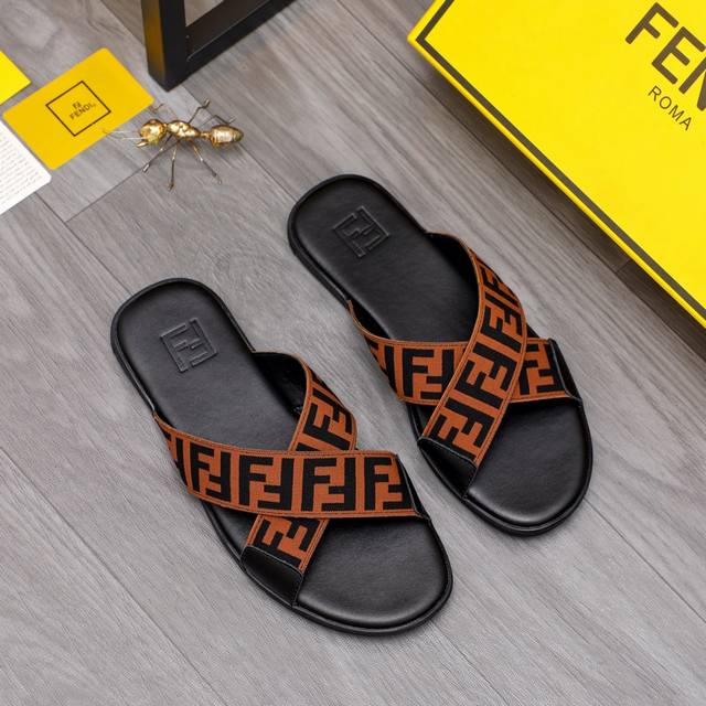 商品商标：FENDI 芬迪 拖鞋正码码数: 38-44商品材料：精选原版鞋面，原版大底