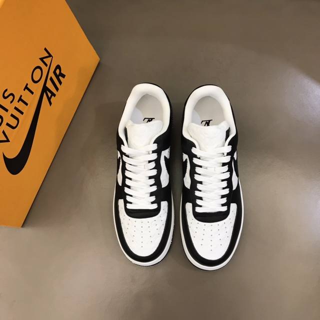 OUIS *UITTO* x OFF-WHITE x Nike 三方联名！潮酷男士休闲运动鞋，配色无敌，设计思路基本上是延续 THE TEN 的风格，Swoos