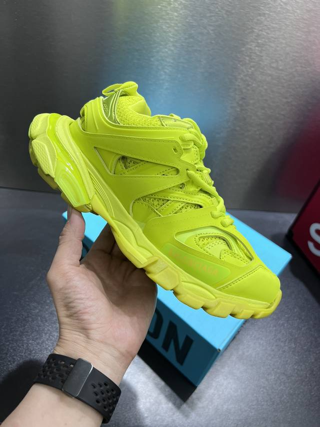 巴黎世家 户外概念鞋 Balenciaga Sneaker Tess 三代通货跑量版本 细节精准对位官方 私模组合大底原装大盒 从里到外 一切百分百还原官方配置